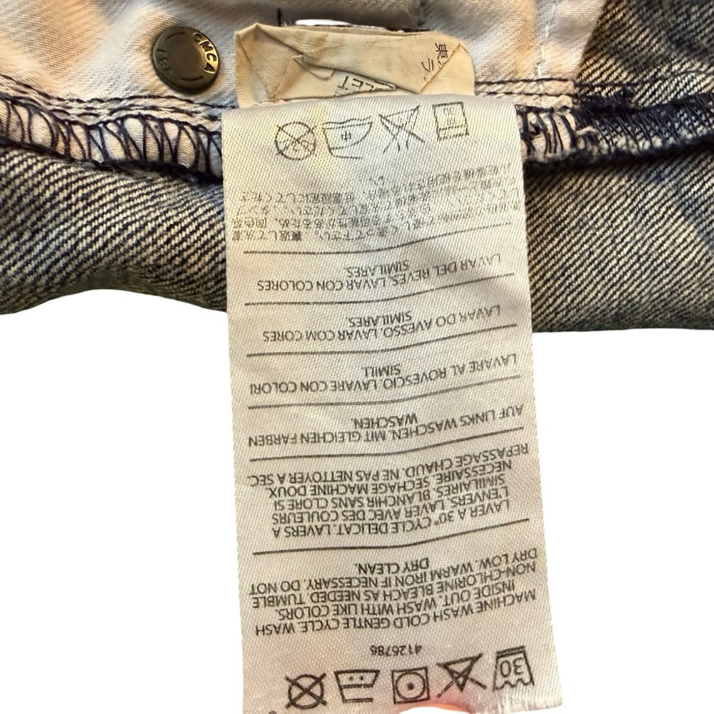 Volcom Y2K Denim Frayed Hem Shorts Size 28 Festival Distressed Denim Streetwear - Picture 11 of 12